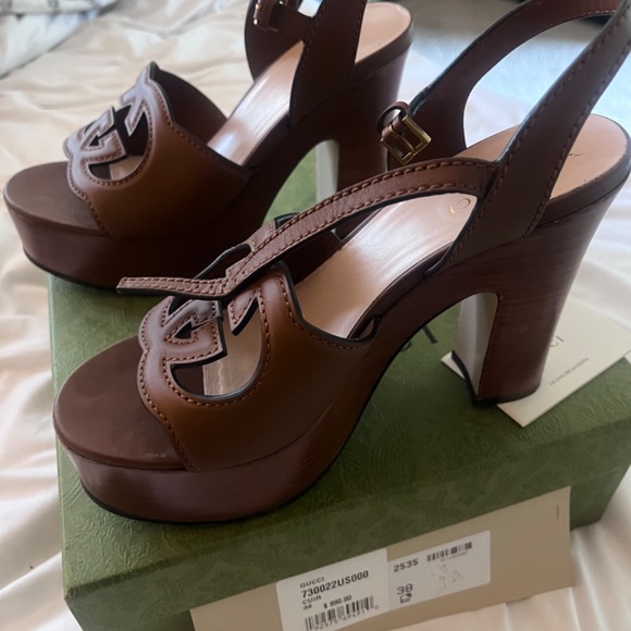 COPY - Gucci interlocking GG platform - Picture 3 of 4